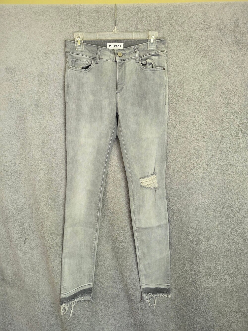 DL1961 Florence Willamina Instasculpt Skinny Jeans Size 27 Light Gray Distressed